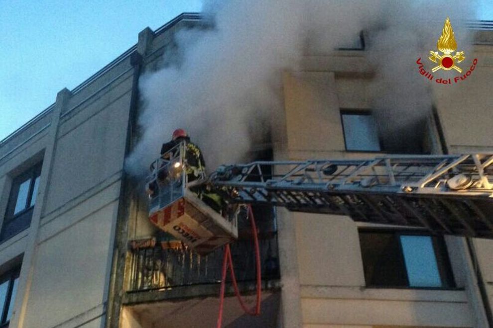 L'incendio nell'appartamento di Noventa Padovana - Il Gazzettino